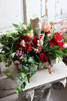 Czerwona Łuna, dekoracja nagrobna z aniołem, wym.43x48cm  