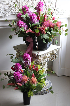 Katarina Spring Volcan, wiosenny komplet dekoracji nagrobnych, kompozycja + bukiet