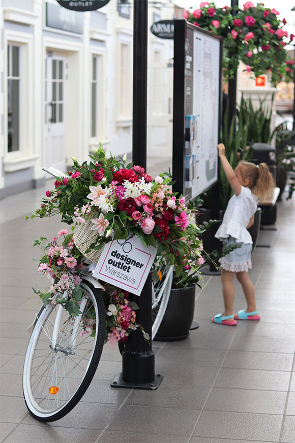 Bicycletta Terrensja, kwiatowa dekoracja roweru