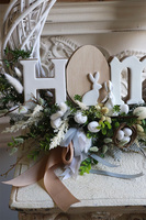 Easter Home, wielkanocny wianek na drzwi