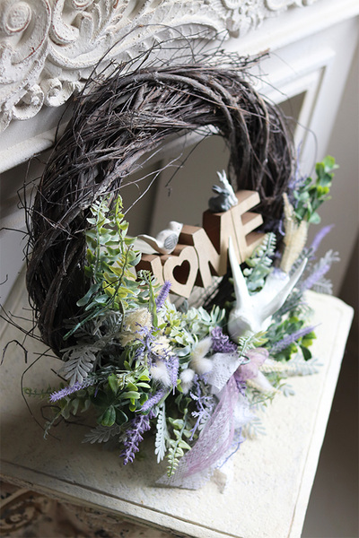 wielkanocny wianek Very Peri Home