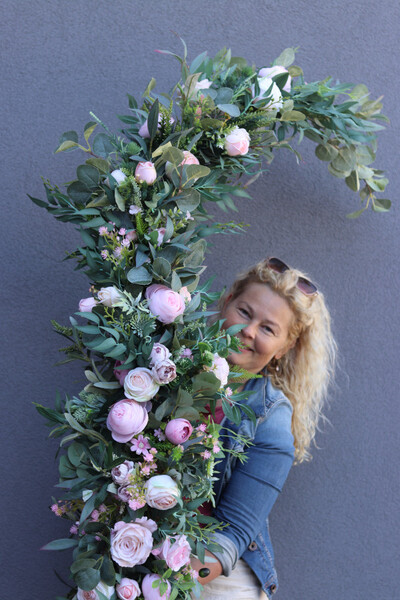 girlanda z wysokiej jakości sztucznych kwiatów, Andria