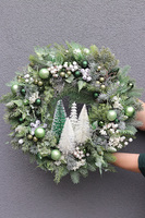 Forest in Winter, wianek bożonarodzeniowy z choinkami, śr.44cm 