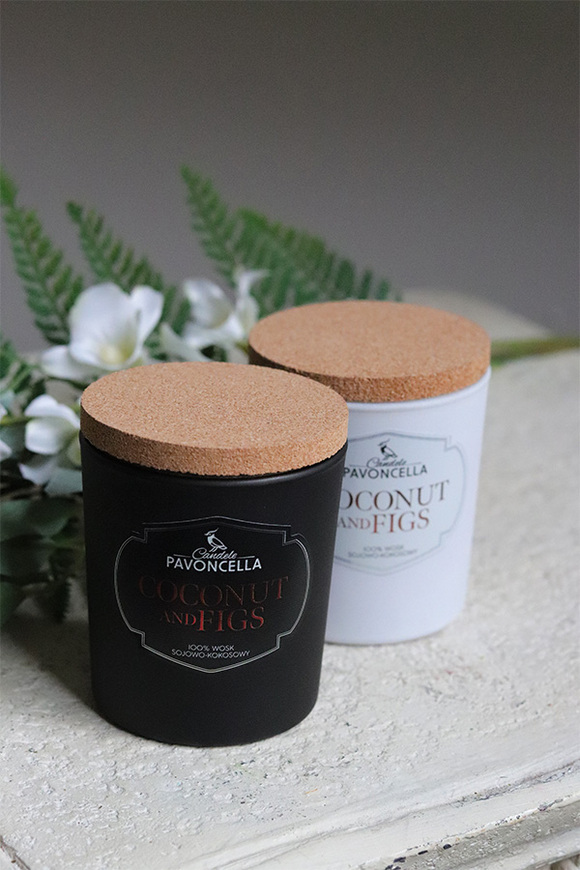 Coconut and Figs, sojowo-kokosowa świeca zapachowa w szkle, biała