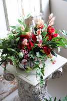 Czerwona Łuna, dekoracja nagrobna z aniołem, wym.43x48cm  