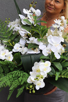 White Orchidera Classica, kompozycja nagrobna w misie