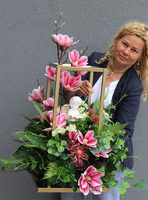 Assiano Tower, dekoracja nagrobna z aniołem, wym.82x54cm