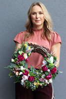 Tulipana Amarantia, asymetryczny wianek dekoracyjny