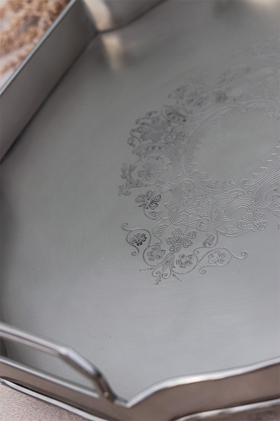 cynowana taca z grawerem, Getrua New