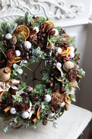 Piernikowe Love, świąteczny wianek dekoracyjny