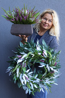 Wrzosy na Jesień, kolorowe wrzosy w betonowej donicy