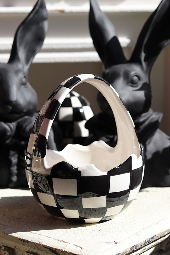 Black Easter, ceramiczny koszyczek naczynie, szachownica