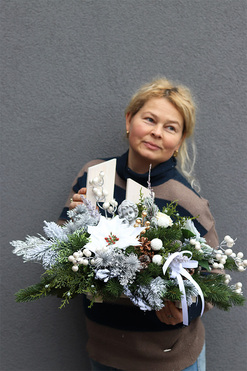 Zimowa Cisza 3, świąteczna kompozycja nagrobna, wys.37cm 