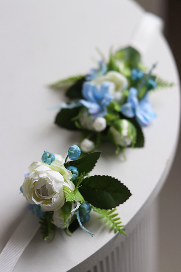 Light Blue, biżuteria kwiatowa na bal maturalny