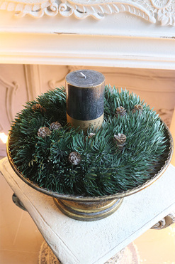 Golden Decor, stroik ze świecą na paterze, wym.30x33cm