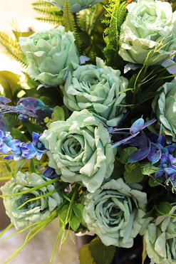 Mint Heart, bukiet nagrobny we wkładzie do wazonu, dł.65cm