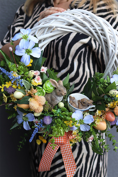 Zając na Herbatce, wiosenny wianek z zajączkiem