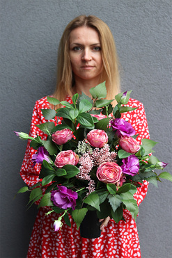 Medra Heloite, bukiet nagrobny we wkładzie, dł.58cm 