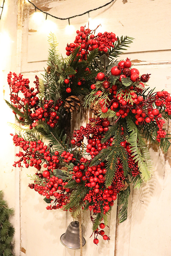 Czerwone Święta, wianek z dzwonkami