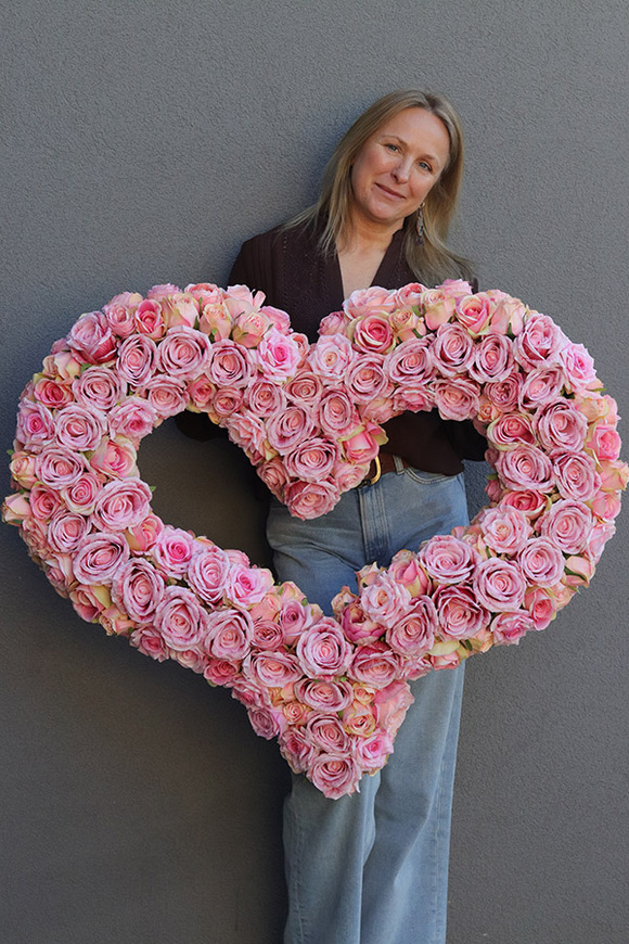 Rosmerta, duży różowy wianek serce