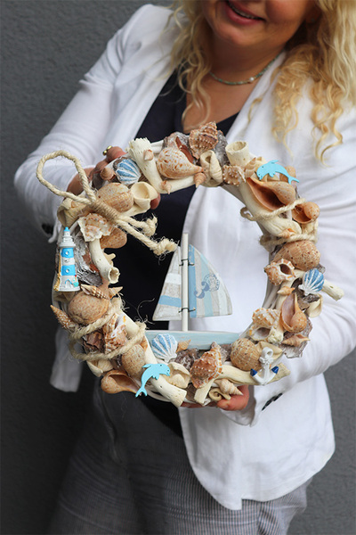 Bałtyk, marynistyczny wianek z żaglówką