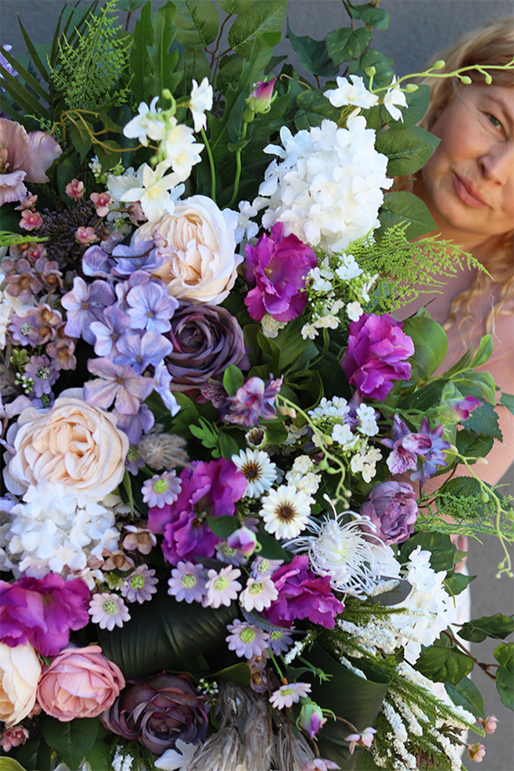 Trementa, duża wiązanka nagrobna