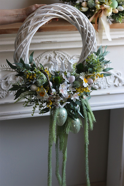 Mint Easter, wielkanocny wianek z zajączkami