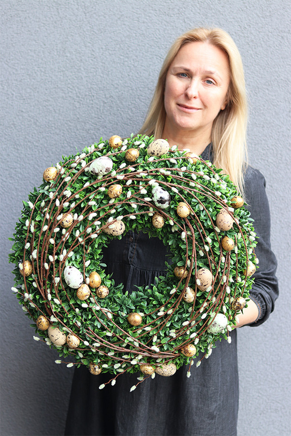 Easter Decore, wielkanocny wianek z jajkami