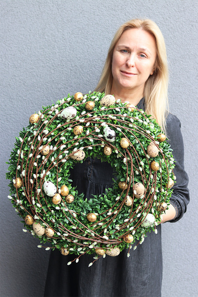 Easter Decore, wielkanocny wianek z jajkami
