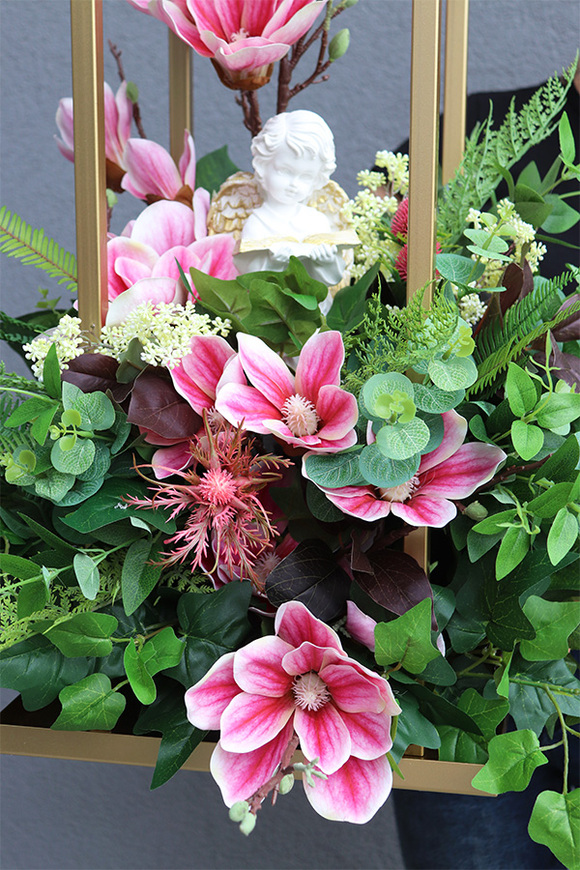 Assiano Tower, dekoracja nagrobna z aniołem, wym.82x54cm