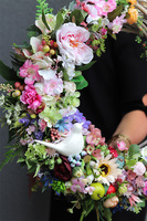 Klerta, asymetryczny wianek z ptaszkiem