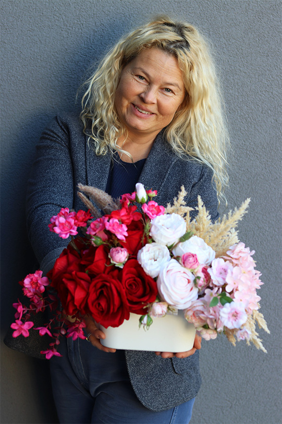 LaGuel Amore 2, dekoracja kwiatowa w naczyniu