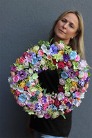 Lato Radości, wianek na drzwi