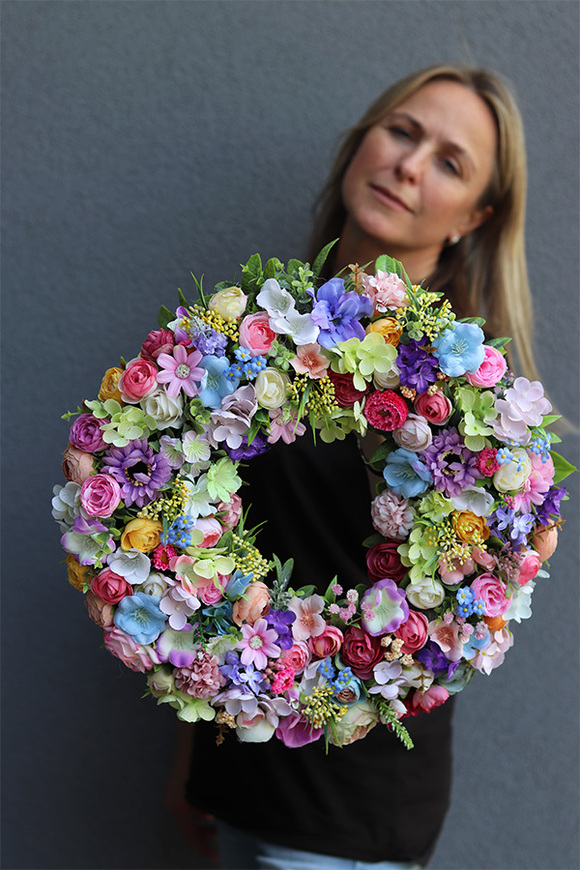 Lato Radości, wianek na drzwi