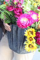 Volcan Breda, nowoczesna kompozycja nagrobna w misie