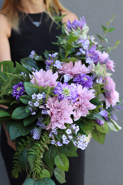 Fiolla, dekoracja nagrobna w podłużnej donicy, wym.42x60x35cm