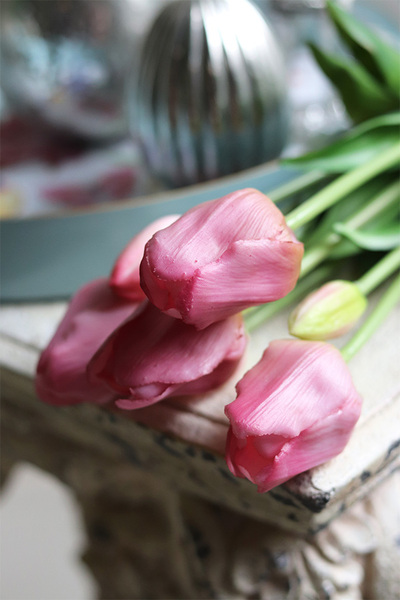 bukiet tulipanów silikonowych, Róż