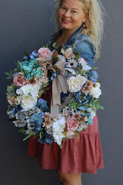 Katy Blue, wianek dekoracyjny na drzwi, śr.46cm