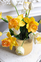 Złota Wiosna, gumowy wiosenny bukiet w wazonie