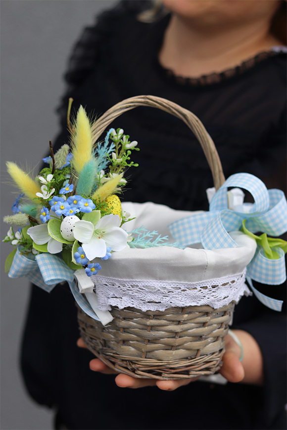 Moko Easter Boy, dekorowany koszyczek wielkanocny, wys.24cm