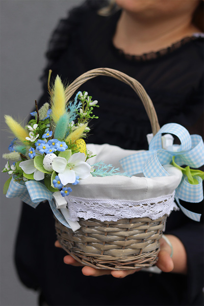 Moko Easter Boy, dekorowany koszyczek wielkanocny, wys.24cm
