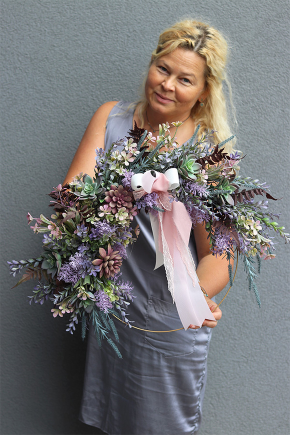 Fioleti Subtelle, delikatny wianek na obręczy