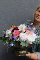 Ledita, kompozycja kwiatowa w pucharze