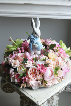 Rabbit Star Velveti, wielkanocny stroik na talerzu, wym.24x33cm  