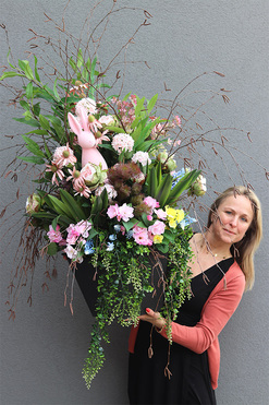 Spring Elenia, zielona kompozycja z trawami do donicy Klienta, wys.95cm 