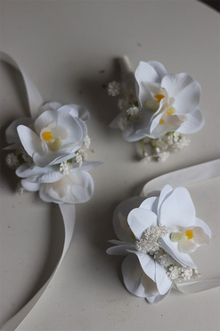 Orchids, biżuteria kwiatowa na bal maturalny, komplet butonierka + 2xkorsarz