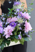 Fiolla, dekoracja nagrobna w podłużnej donicy, wym.42x60x35cm