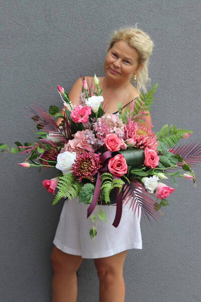 Astry Pink Modeno, komplet dekoracji nagrobnych