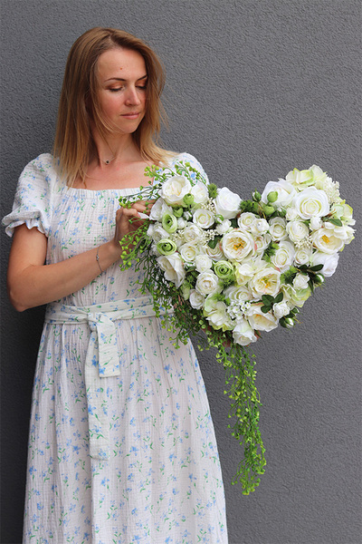 Clasina, stroik nagrobny serce