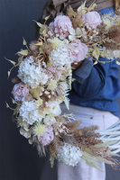 Beigere Boho, asymetryczny wianek na drzwi